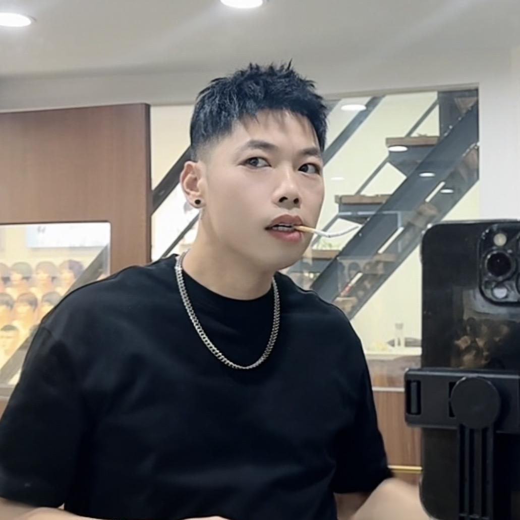 南京卓丽雅假发阿勇