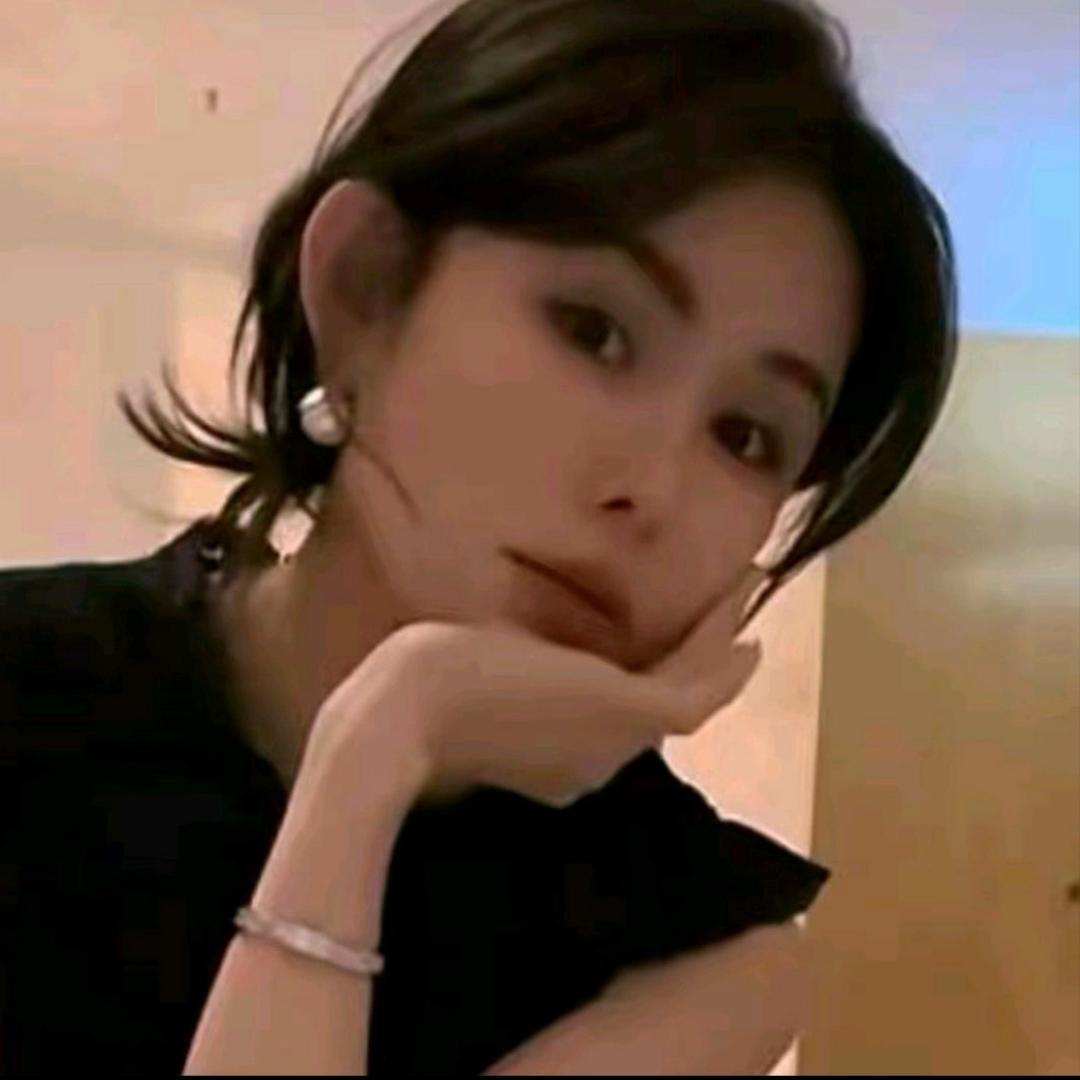 侯點點【爆款甄选】