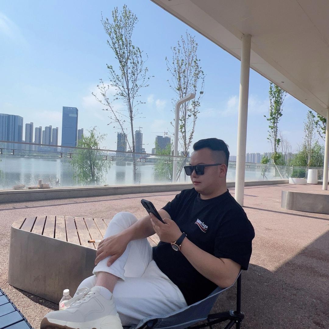 小易同学🧑‍🎓