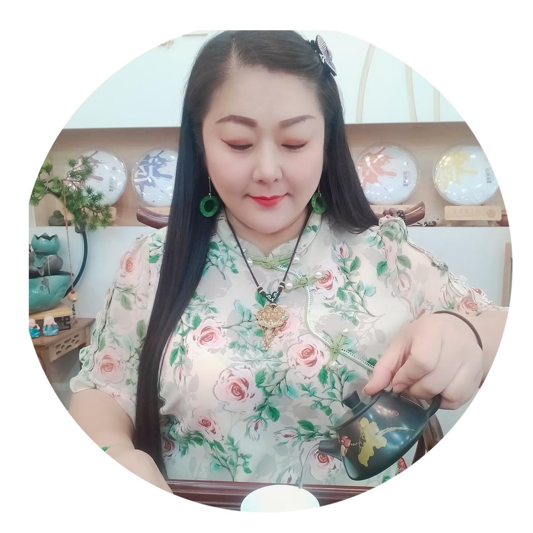 白天鹅胖姐