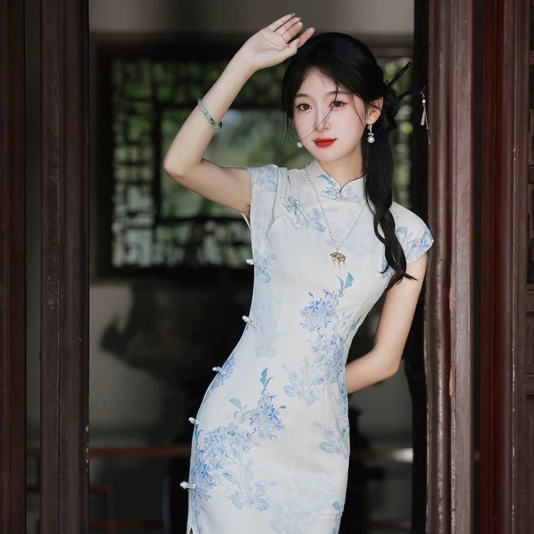 慕语嫣旗袍