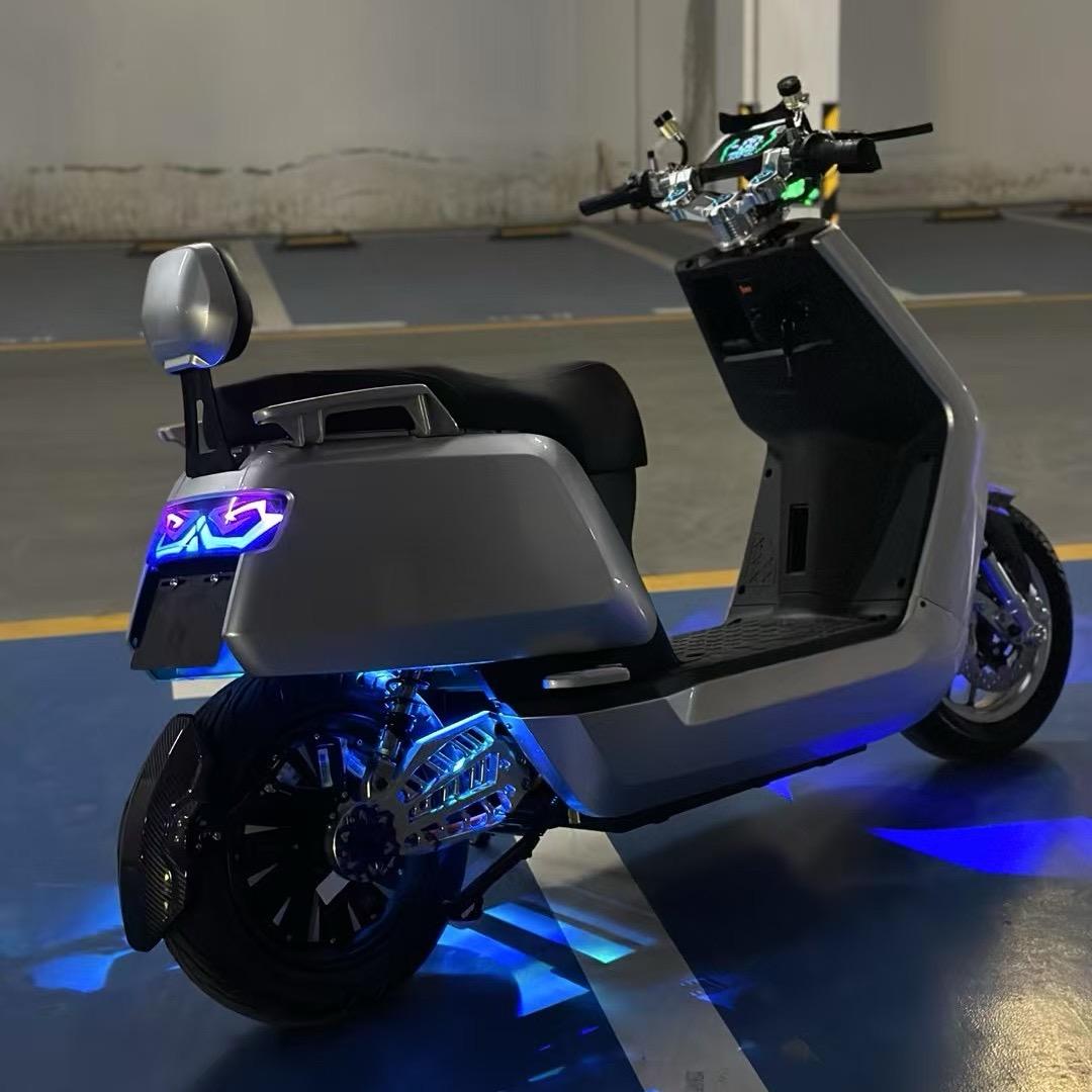 电动车工厂你六哥更高端的电动车