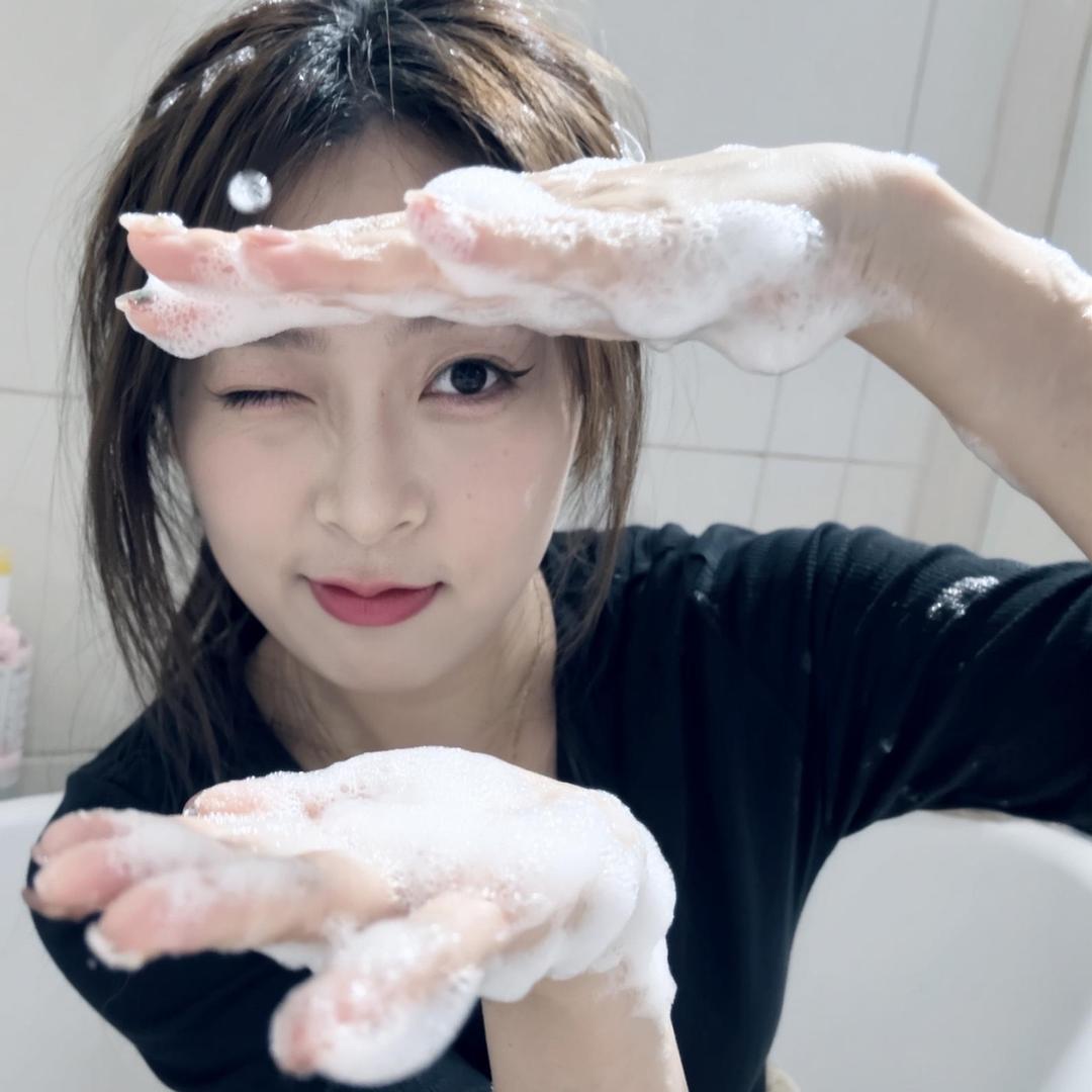 玫瑰花王子弩年