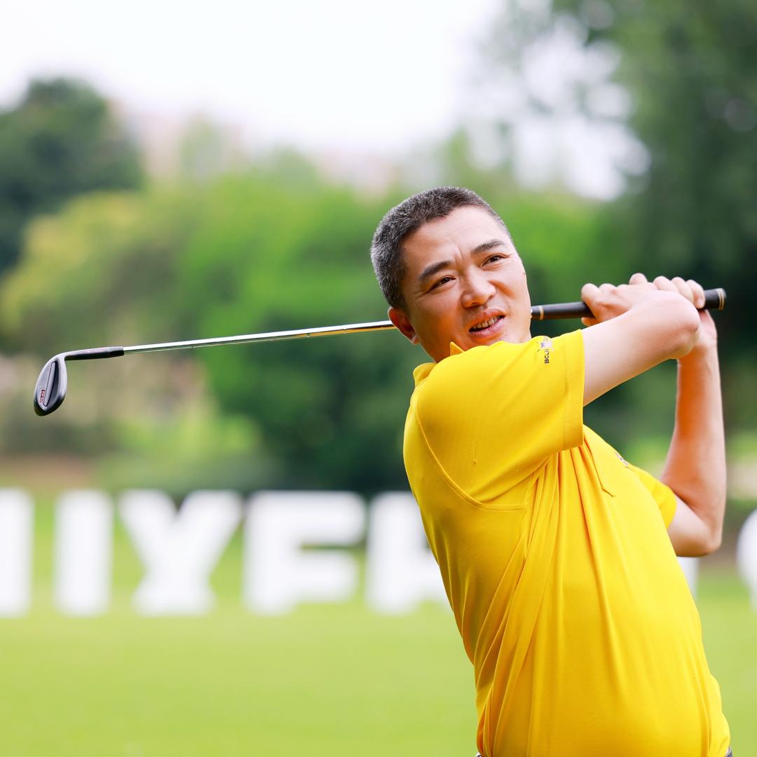 ⚡️胡志刚（高球⛳️爱好者）1