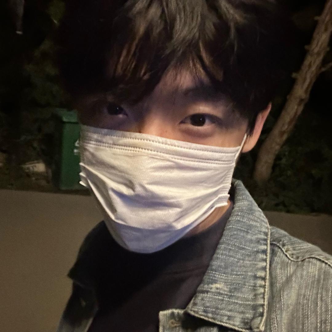 双子男