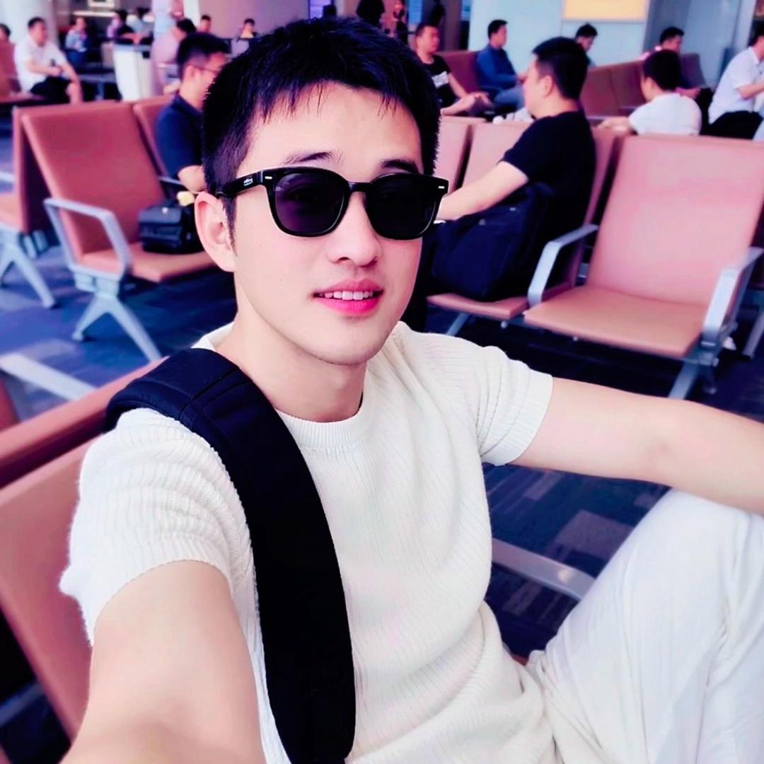 ^ℳ ꪗꪖꪀᧁ、