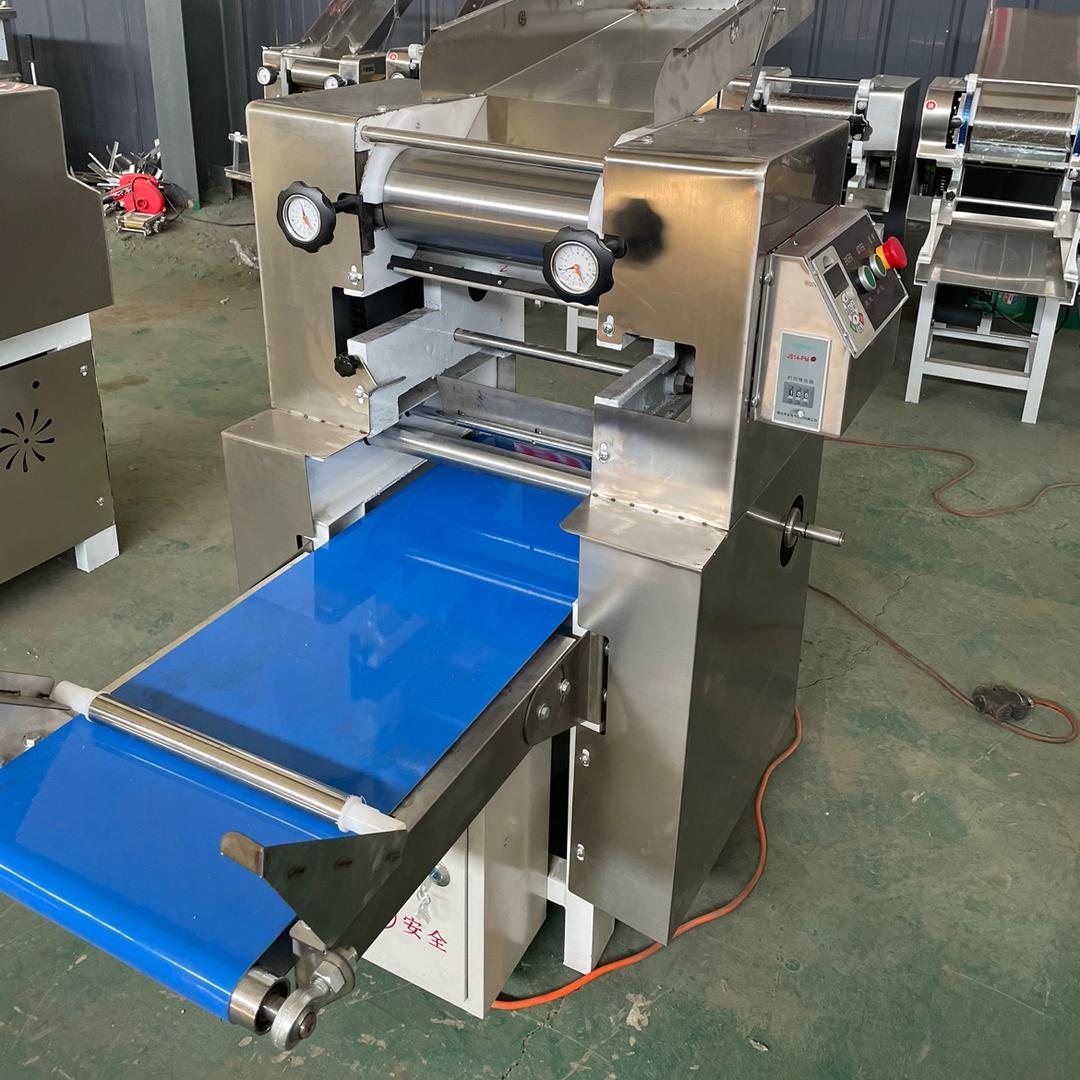 鲁工商用面条机压面机