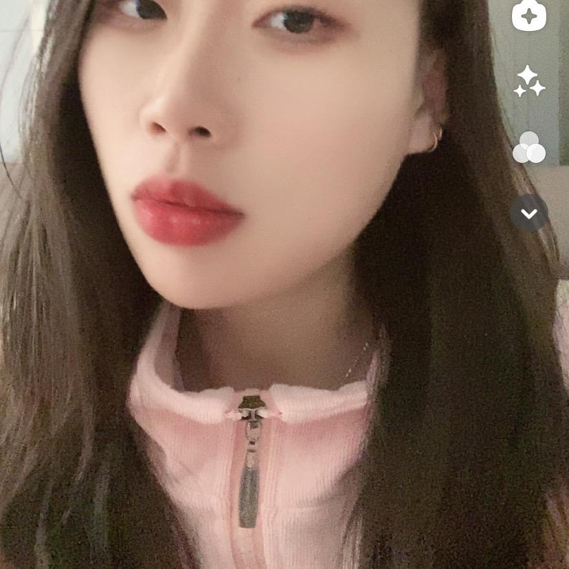 悦己🐰