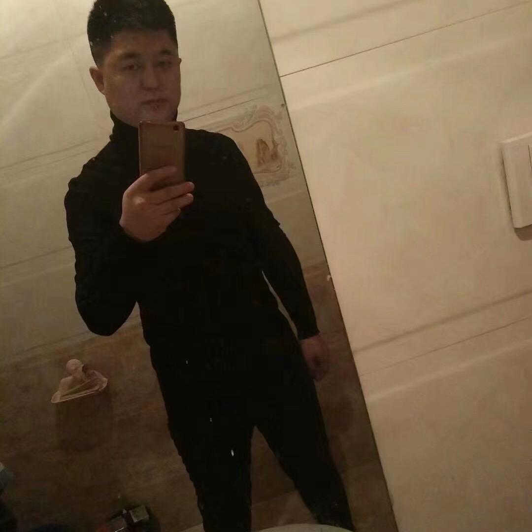 徐雷