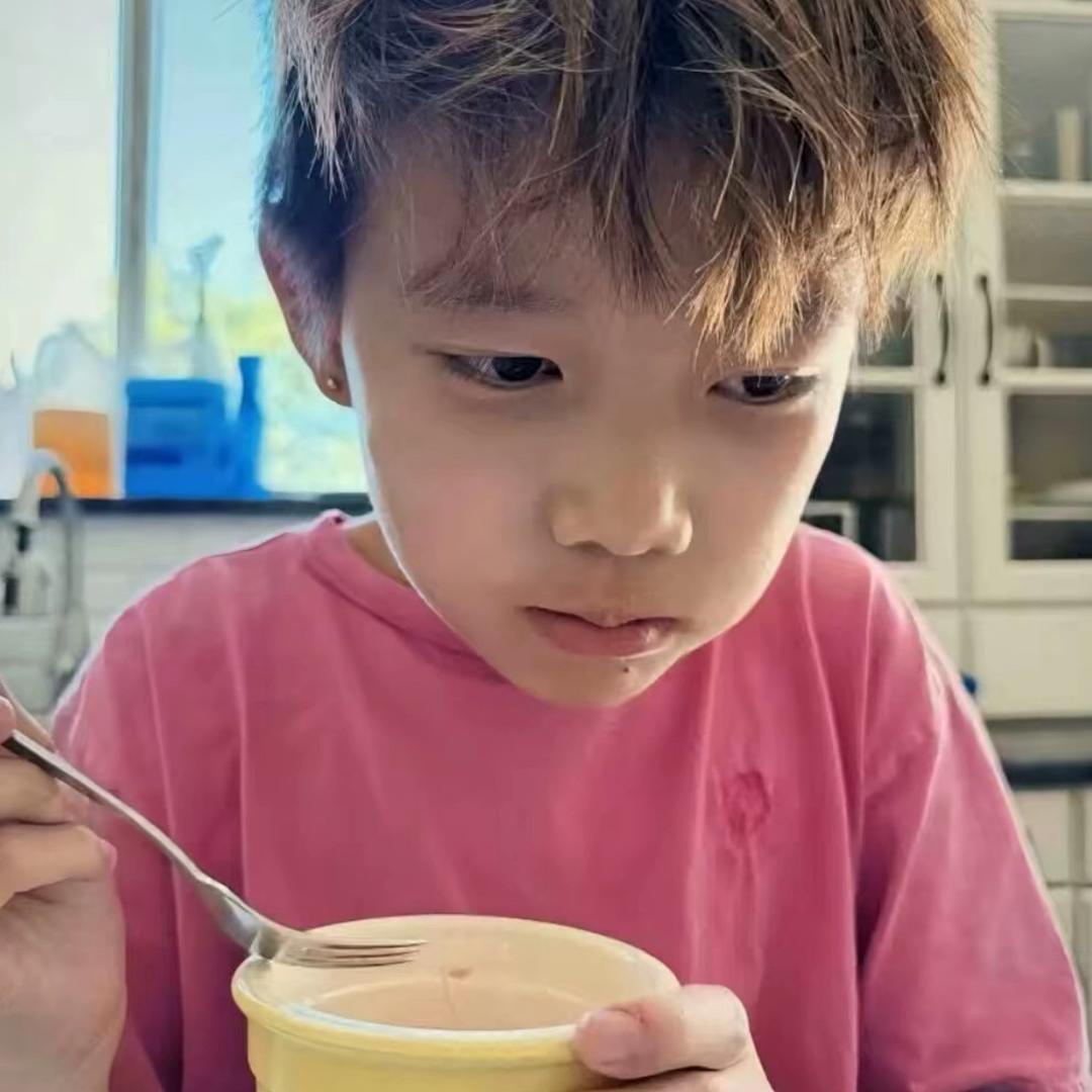 許.