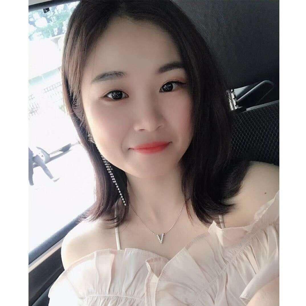 乔治丹纳专营店