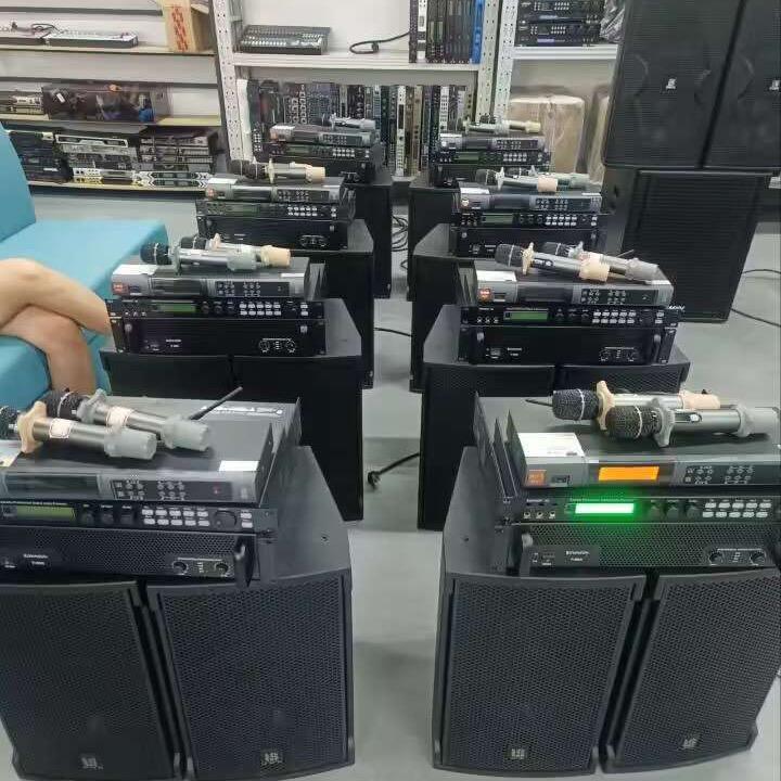音响灯光设备