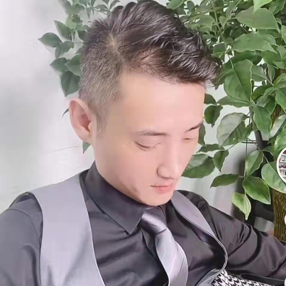 老李爱美