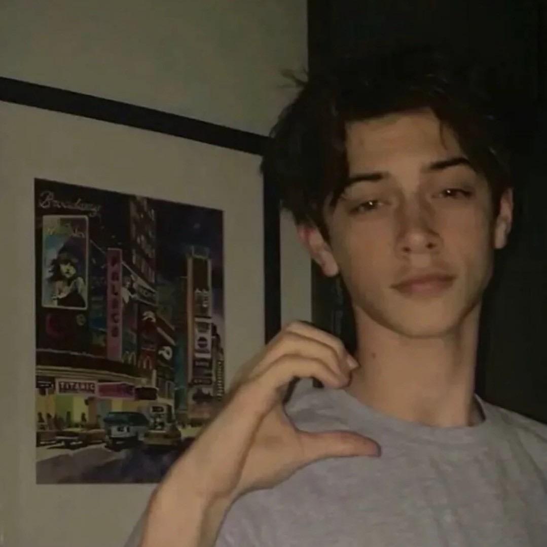 小凯ovo