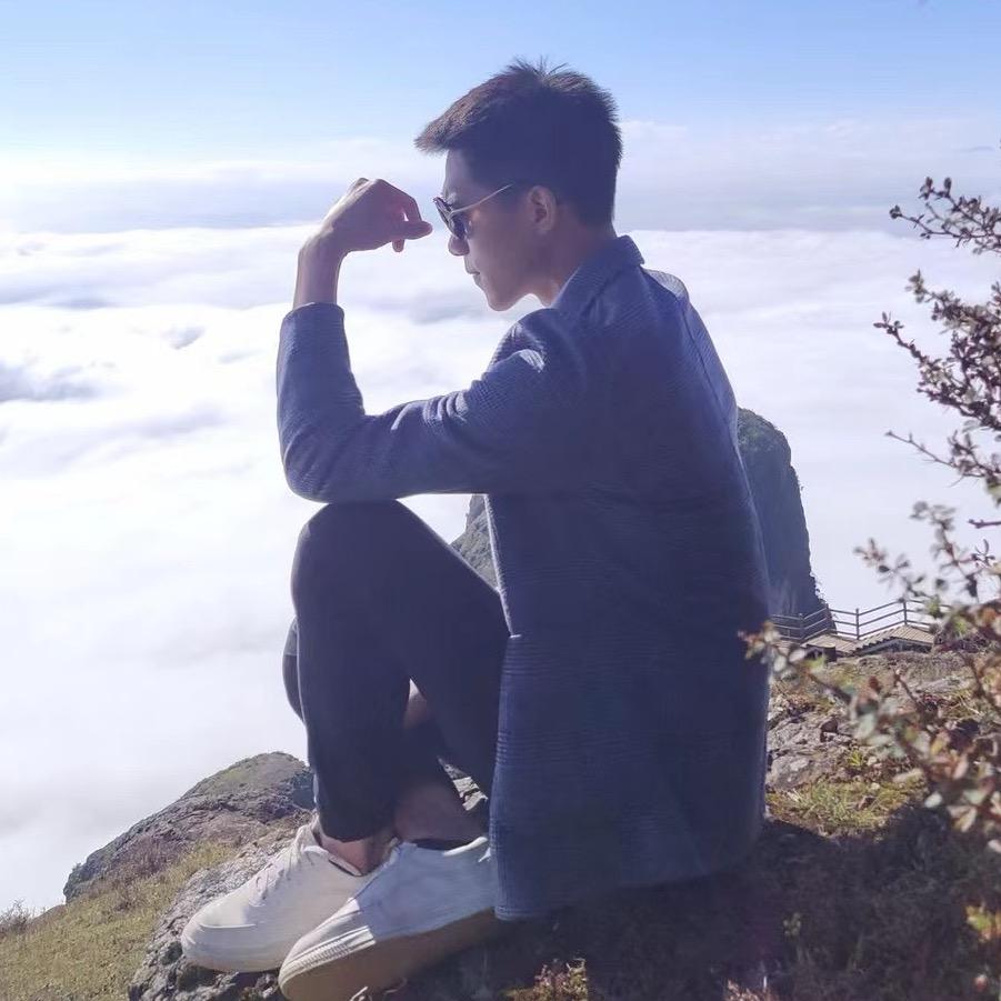李靖宇