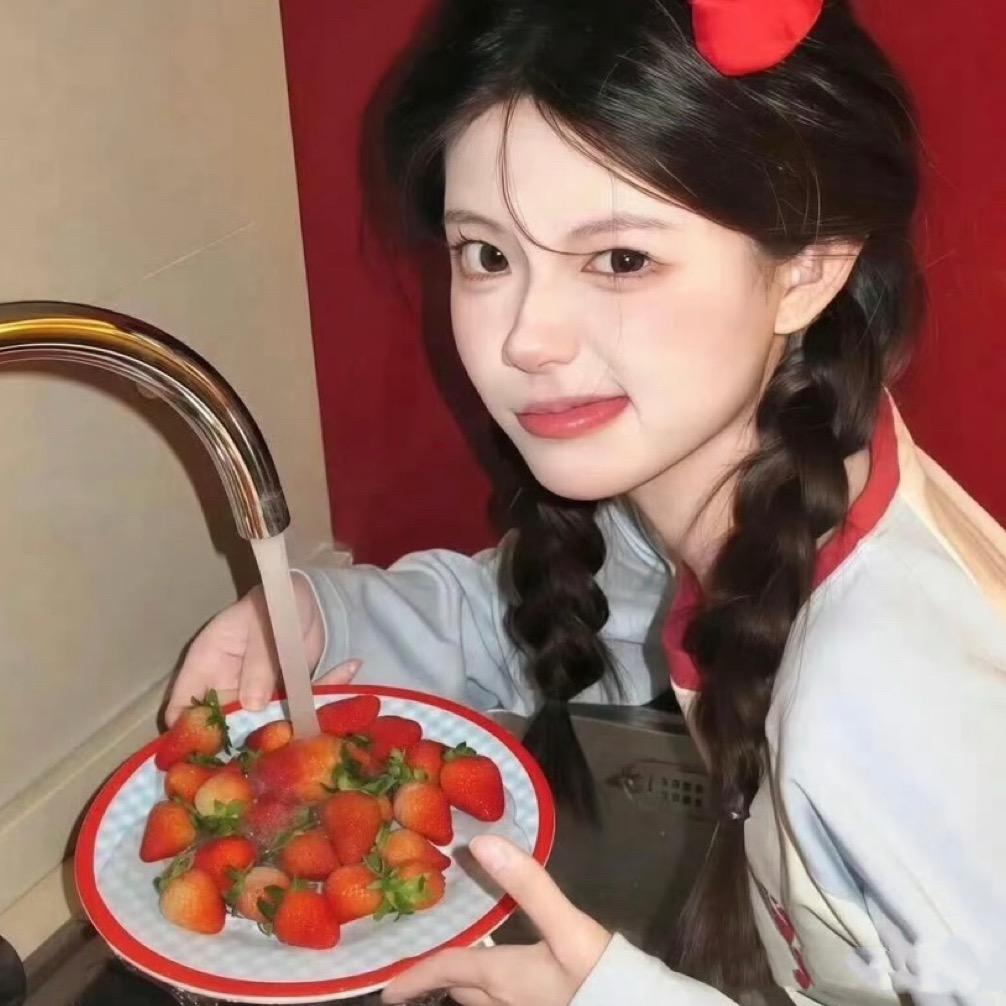 不会压弯的小猪佩奇