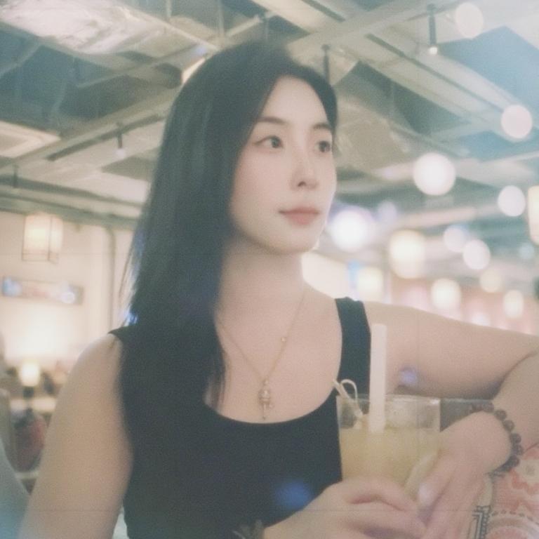 Aurora 🐰