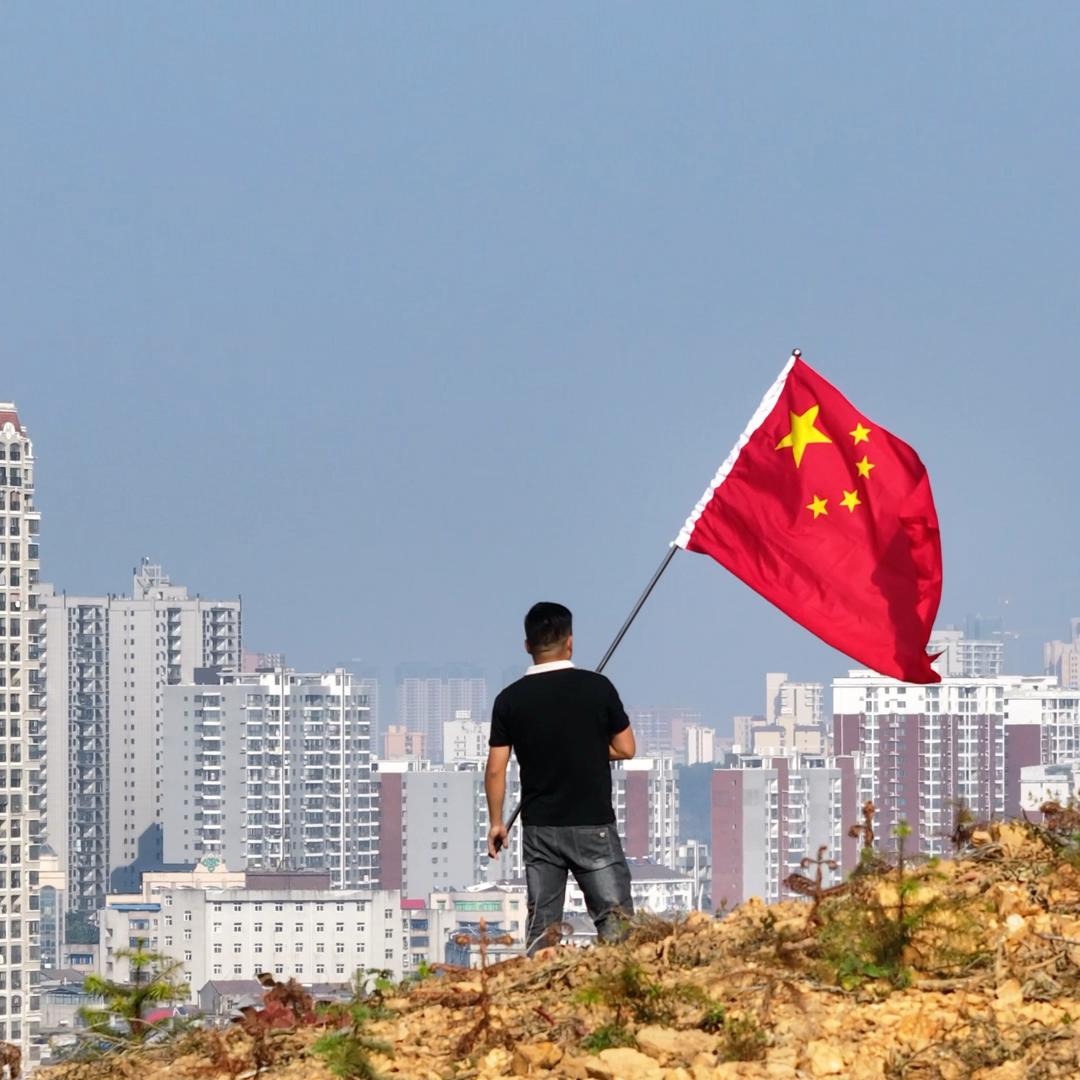 爱航拍的万