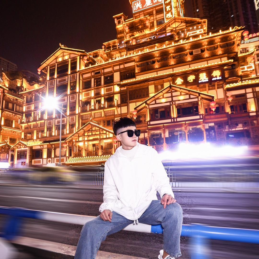 憨憨.
