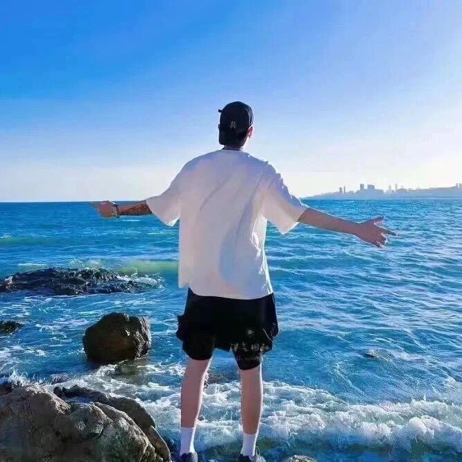 小荷才露尖尖角🎍