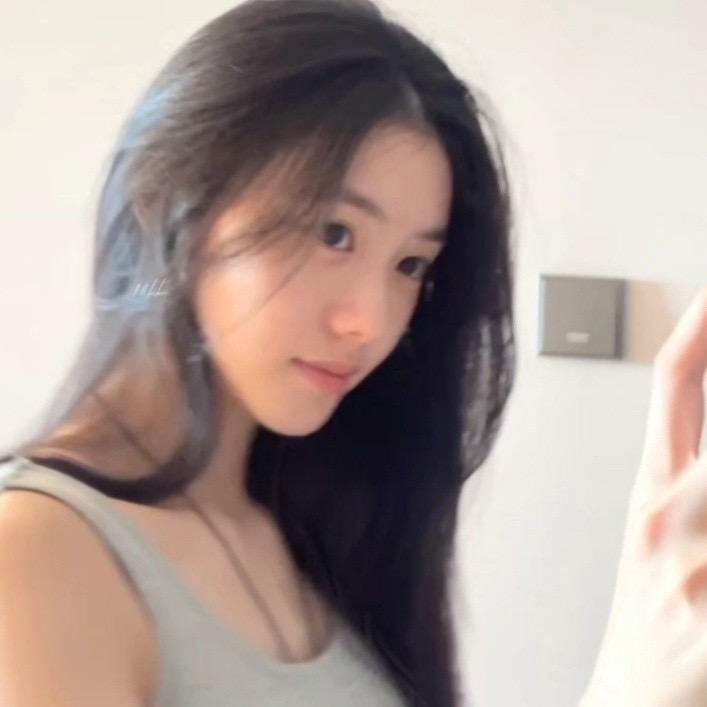 YR
