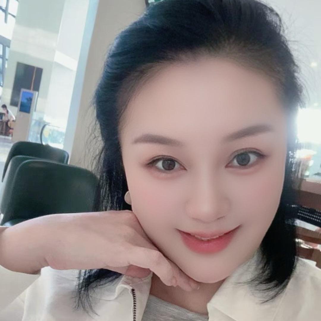 阳光明媚的洁🌸