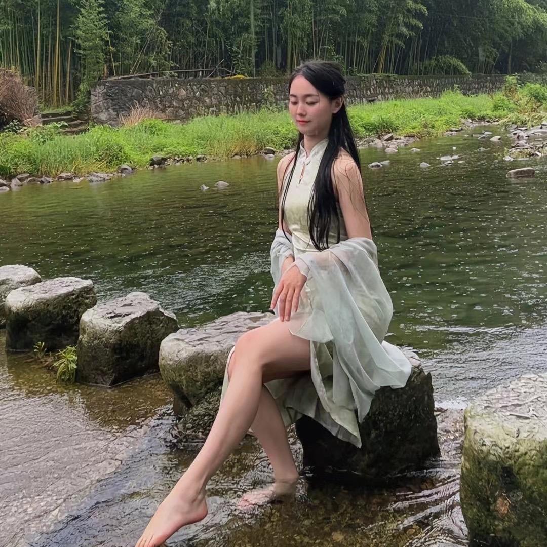 优雅的少妇