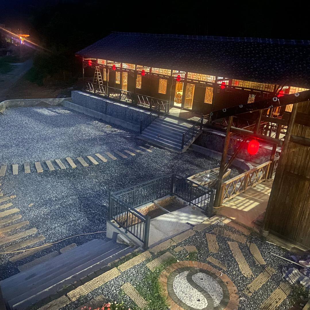 栖龍寨（升级改造中）