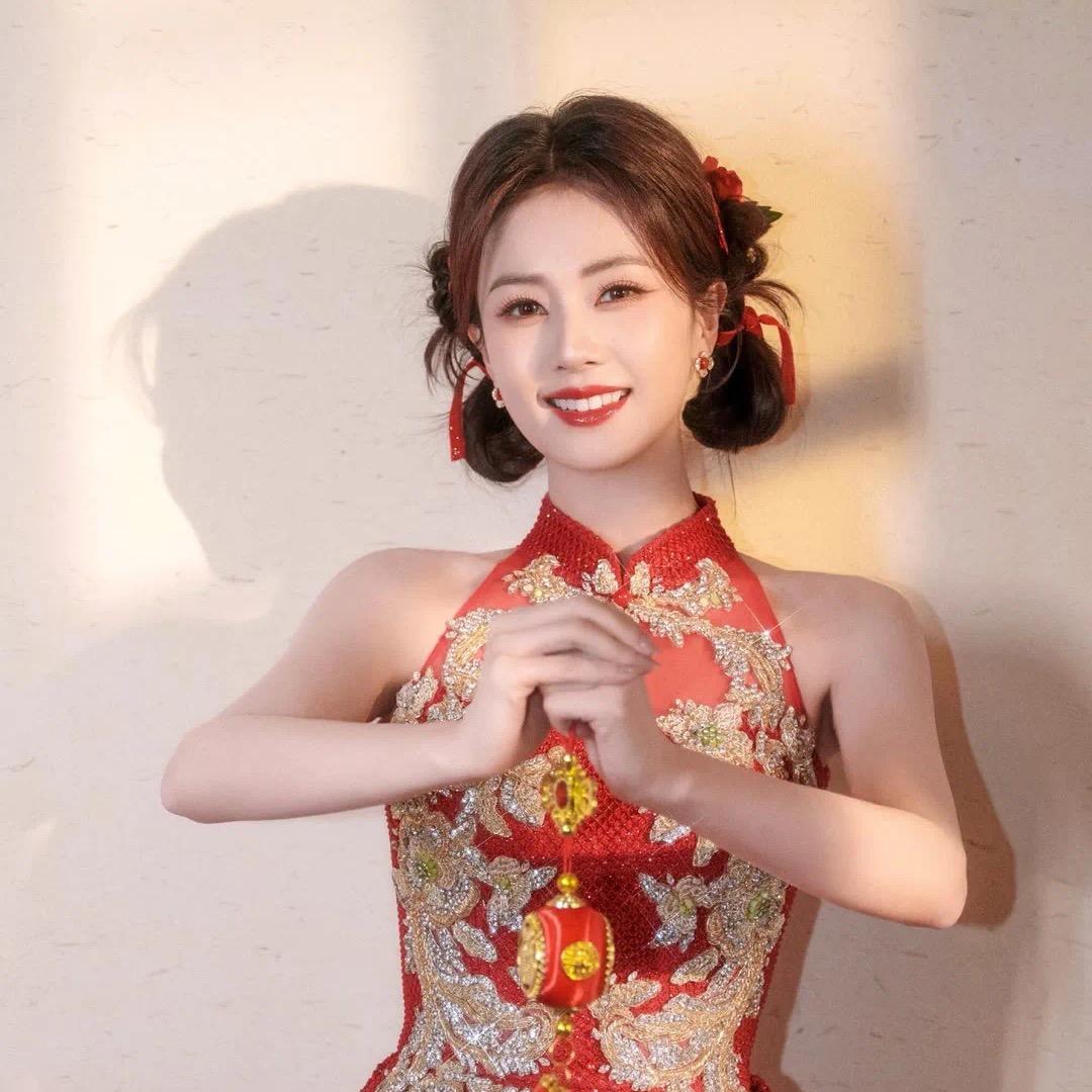 牛奶肌肤白梦妍