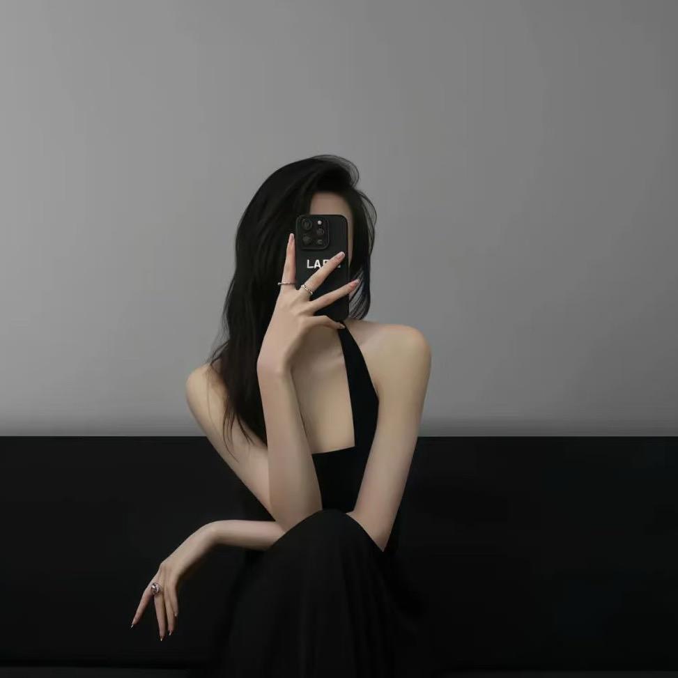🦋.