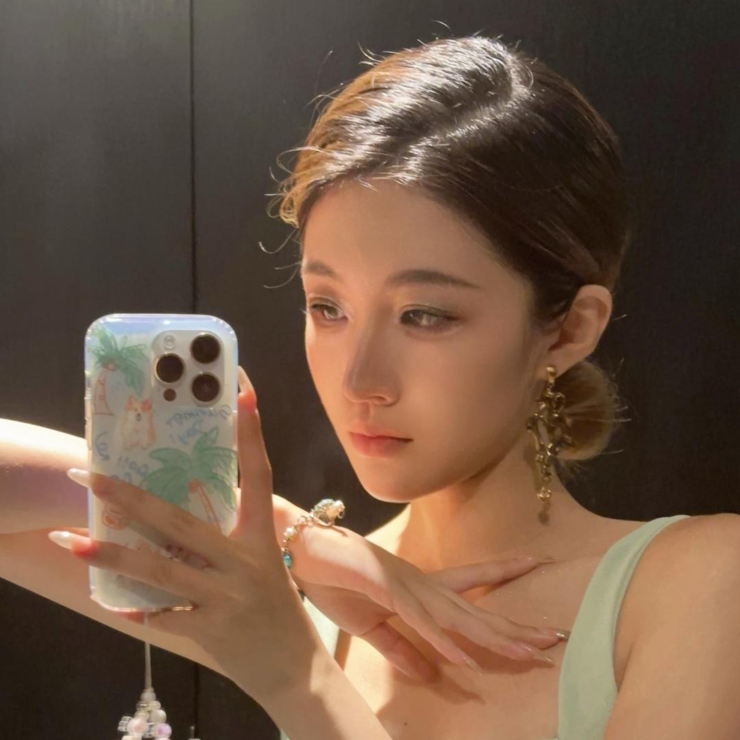 依依+1（原：Vincent+依）@抖音