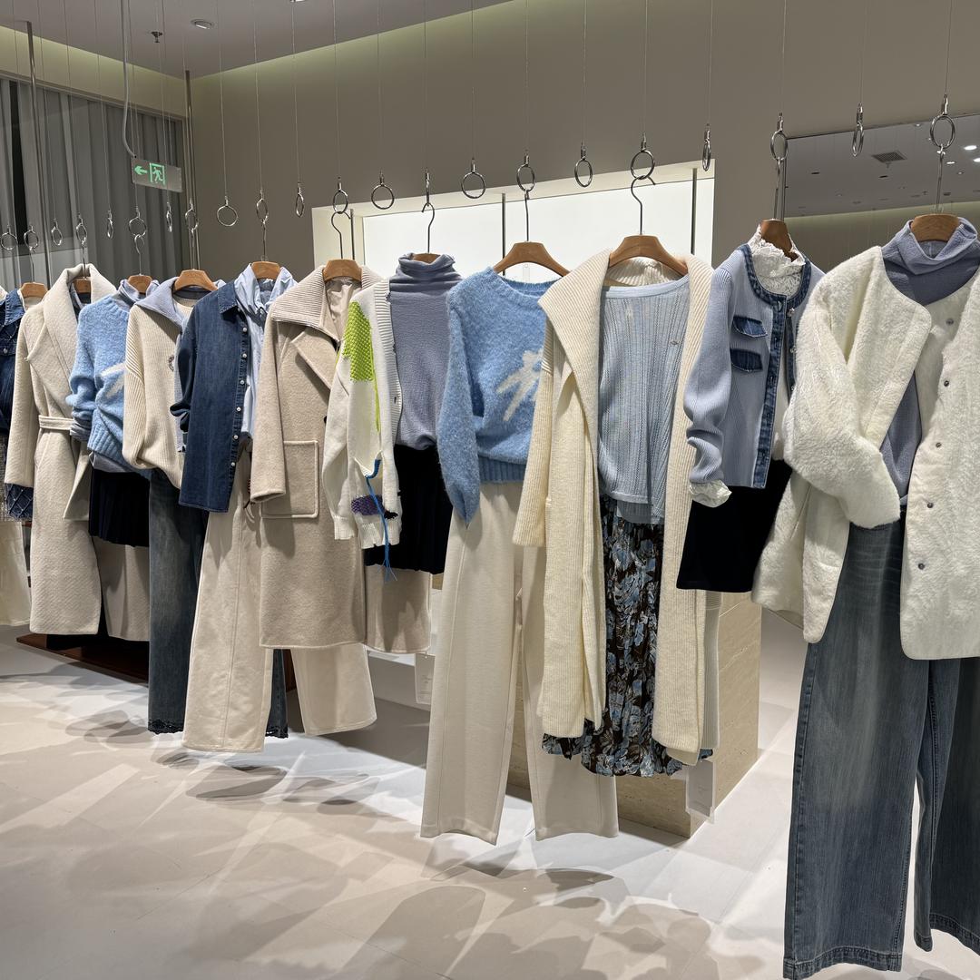 京色设计师品牌女装