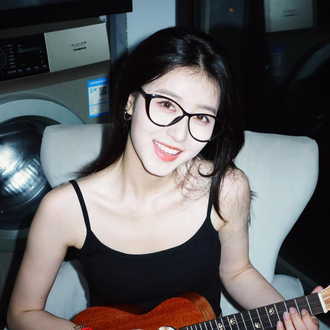 魏灵尧