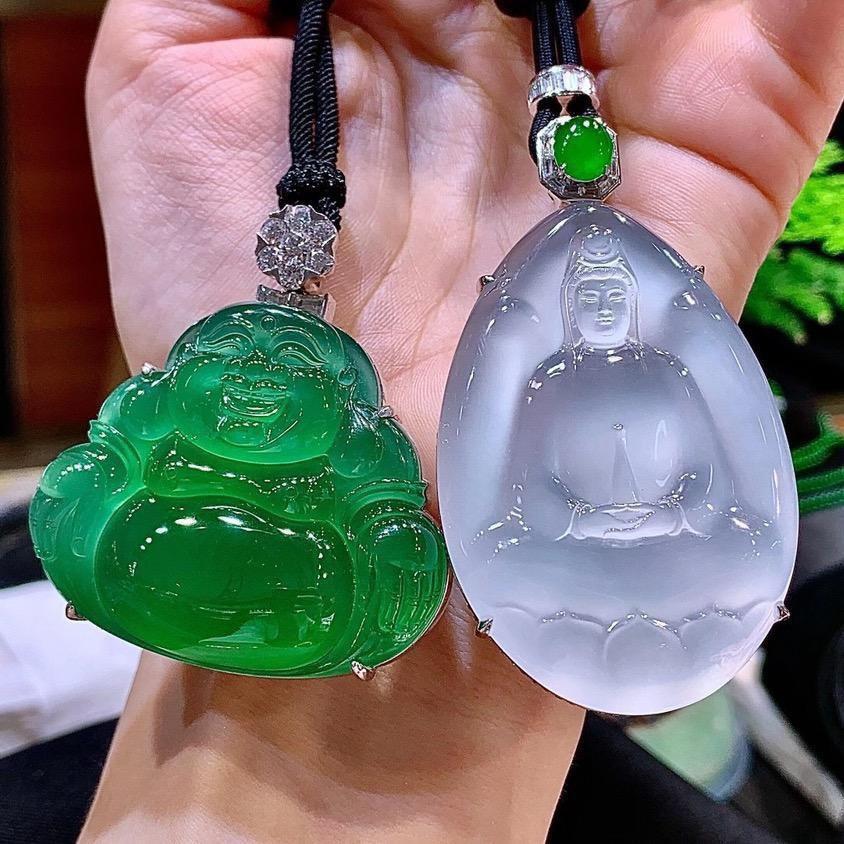 董眉厚翡翠珠宝