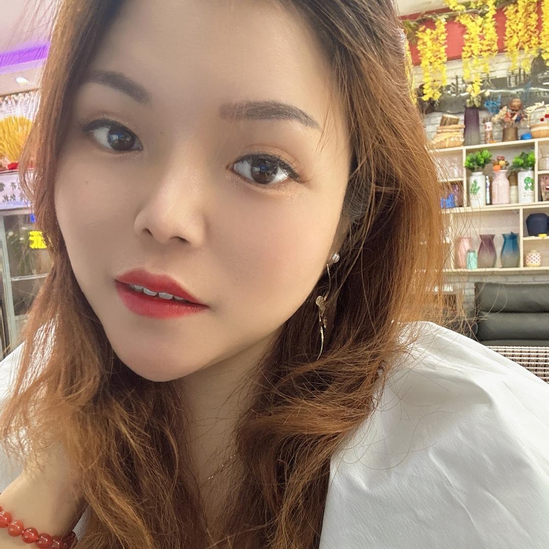 喀什晴天（广告传媒～女装童装～鲜花花艺）