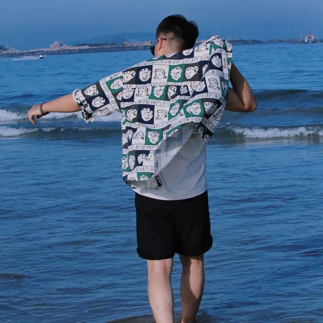 多年以后