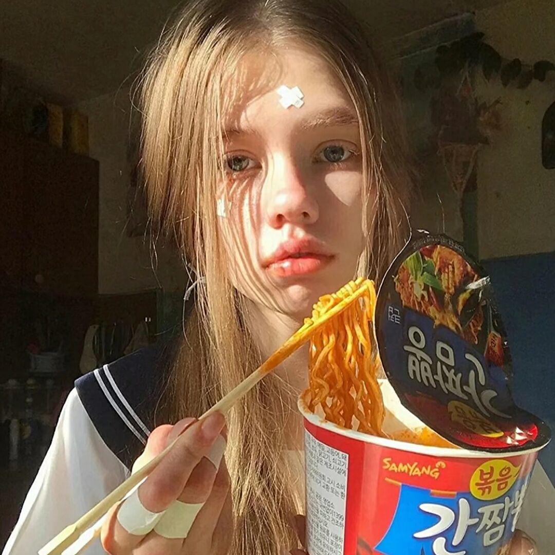 我和炸鸡吵架了.