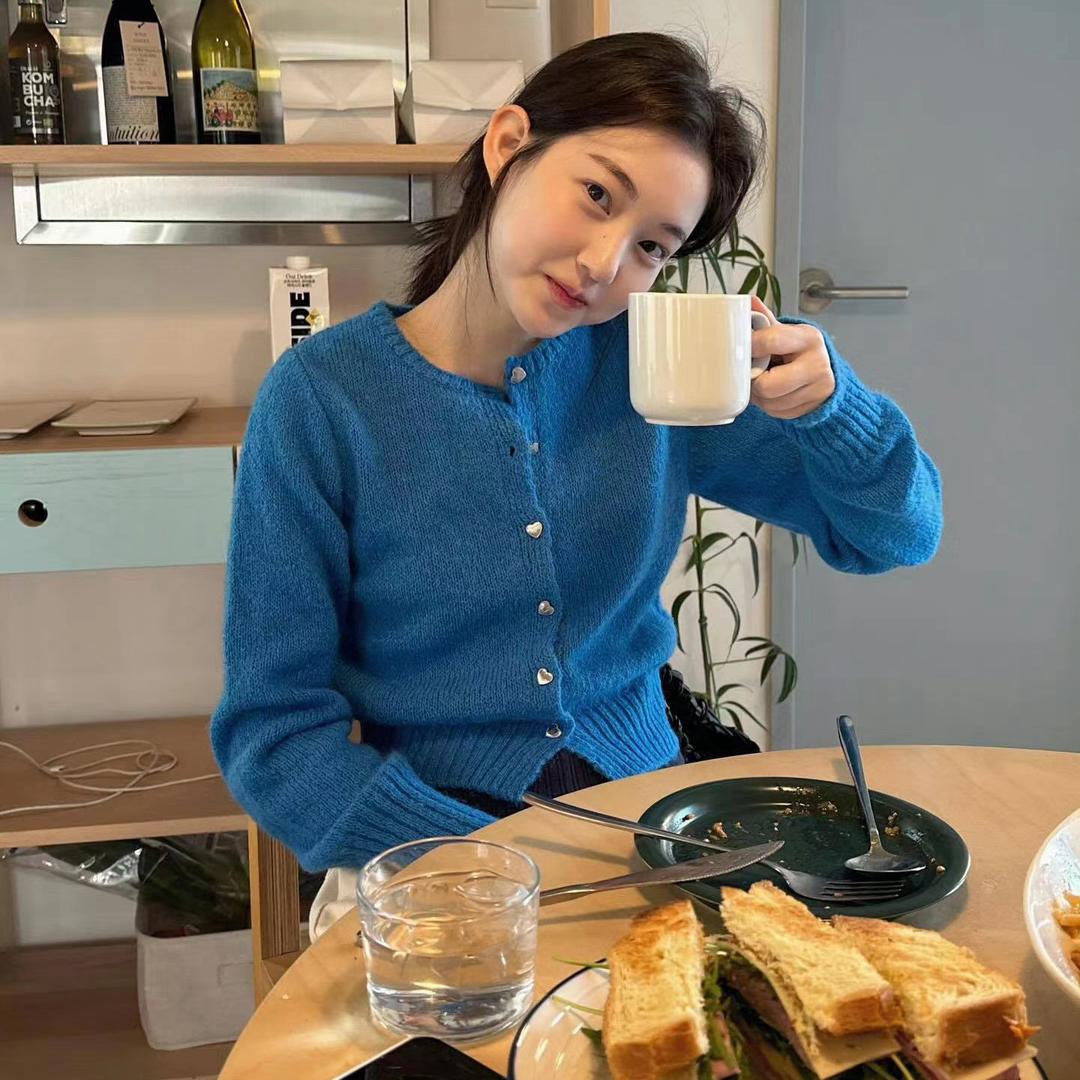 奈奈韩国女装