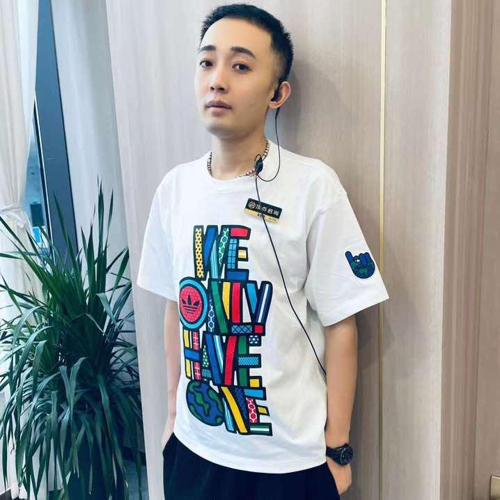 射洪v+美发宇哥