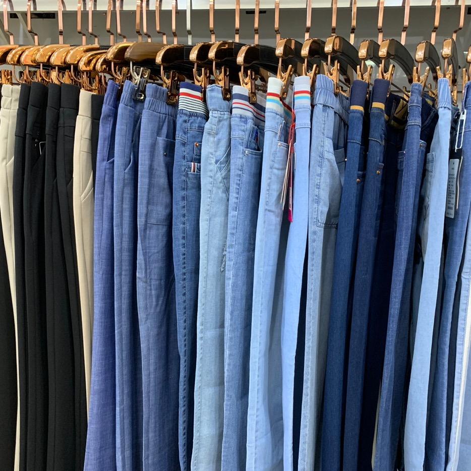 淄川区金亿来服装店