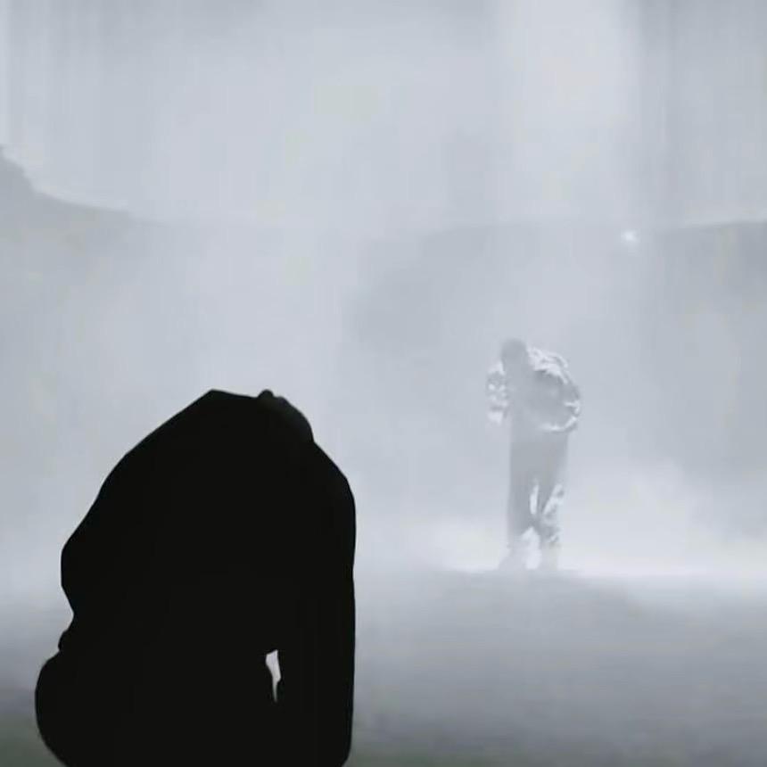 R7.