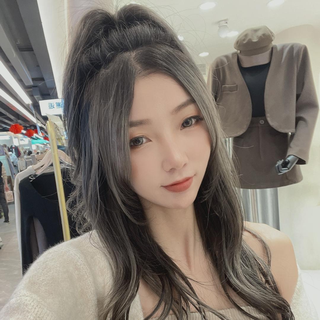 芬芬女装批发店