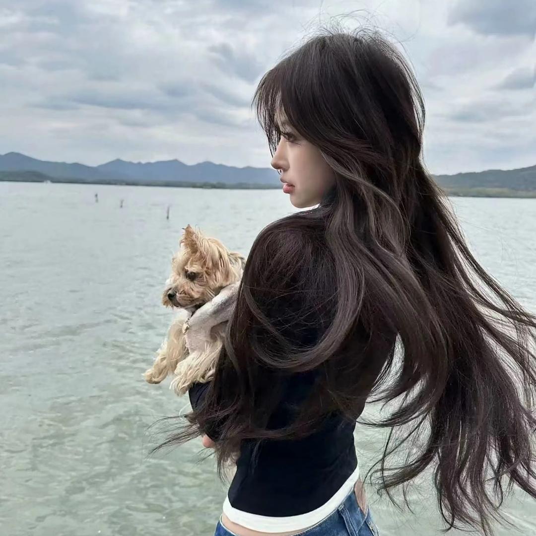 小小然