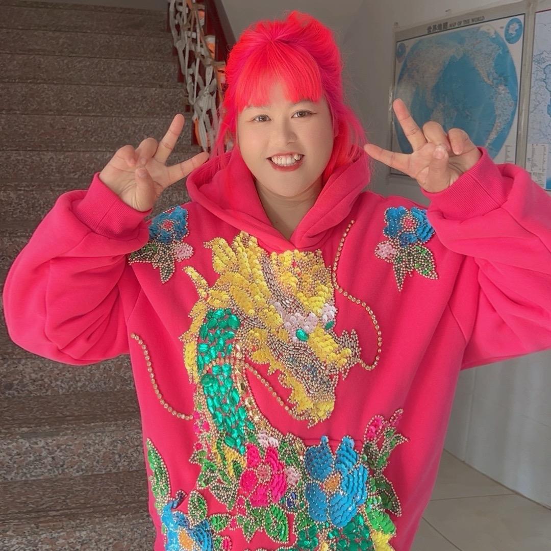 请叫我女王👑
