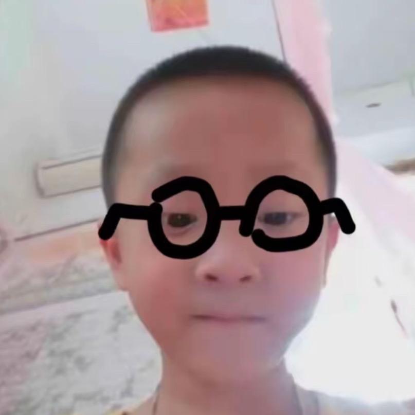 哥斯拉吃草鱼