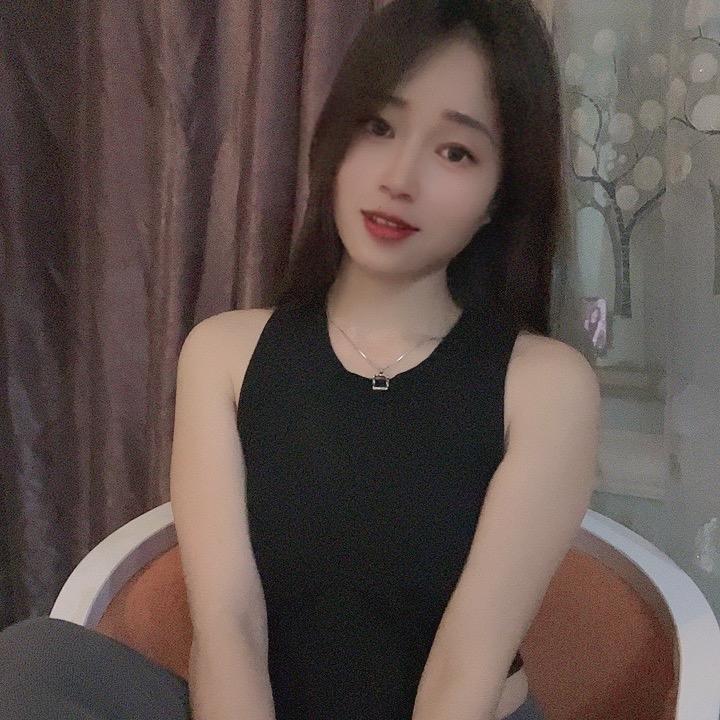 小8