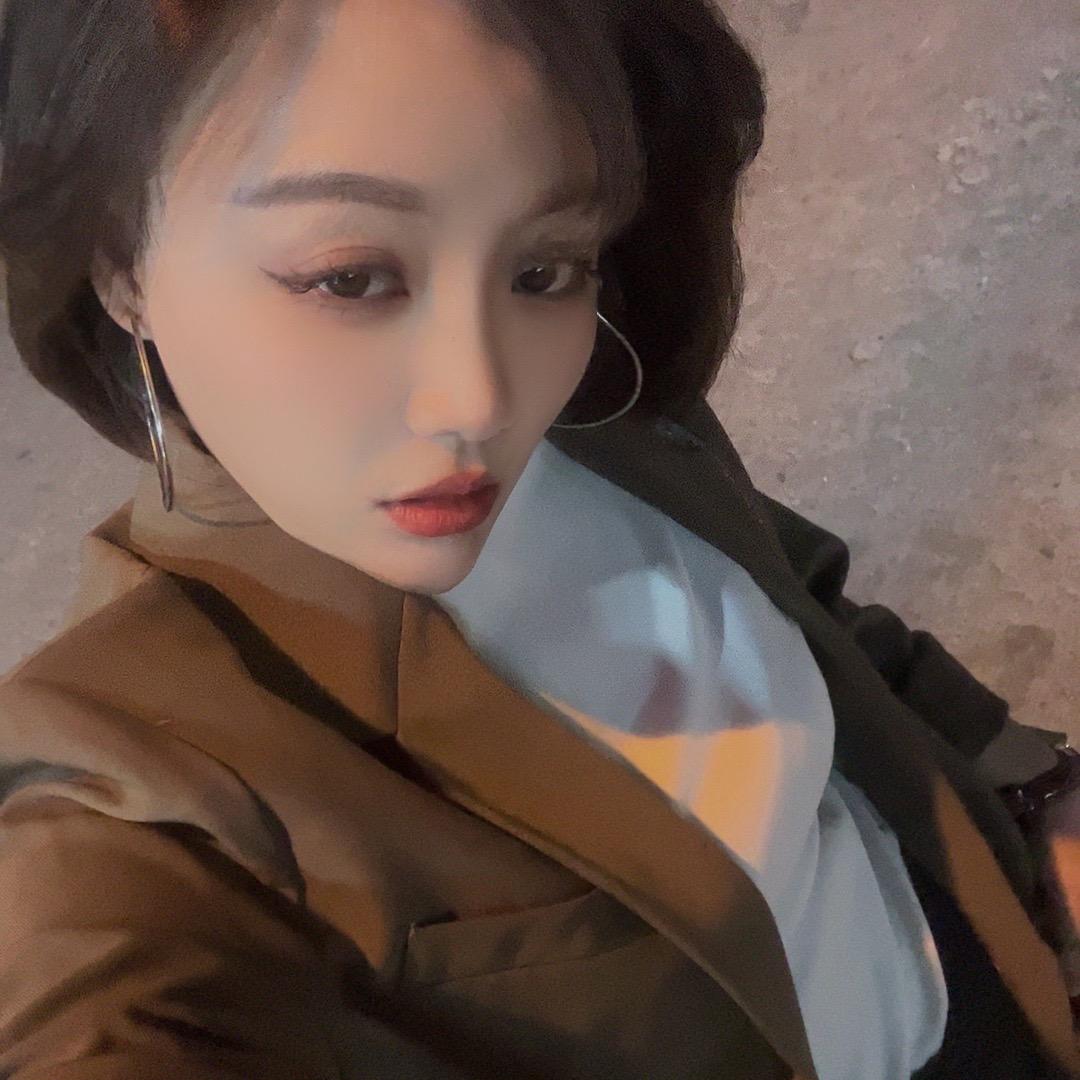 石狮彩霞理发店