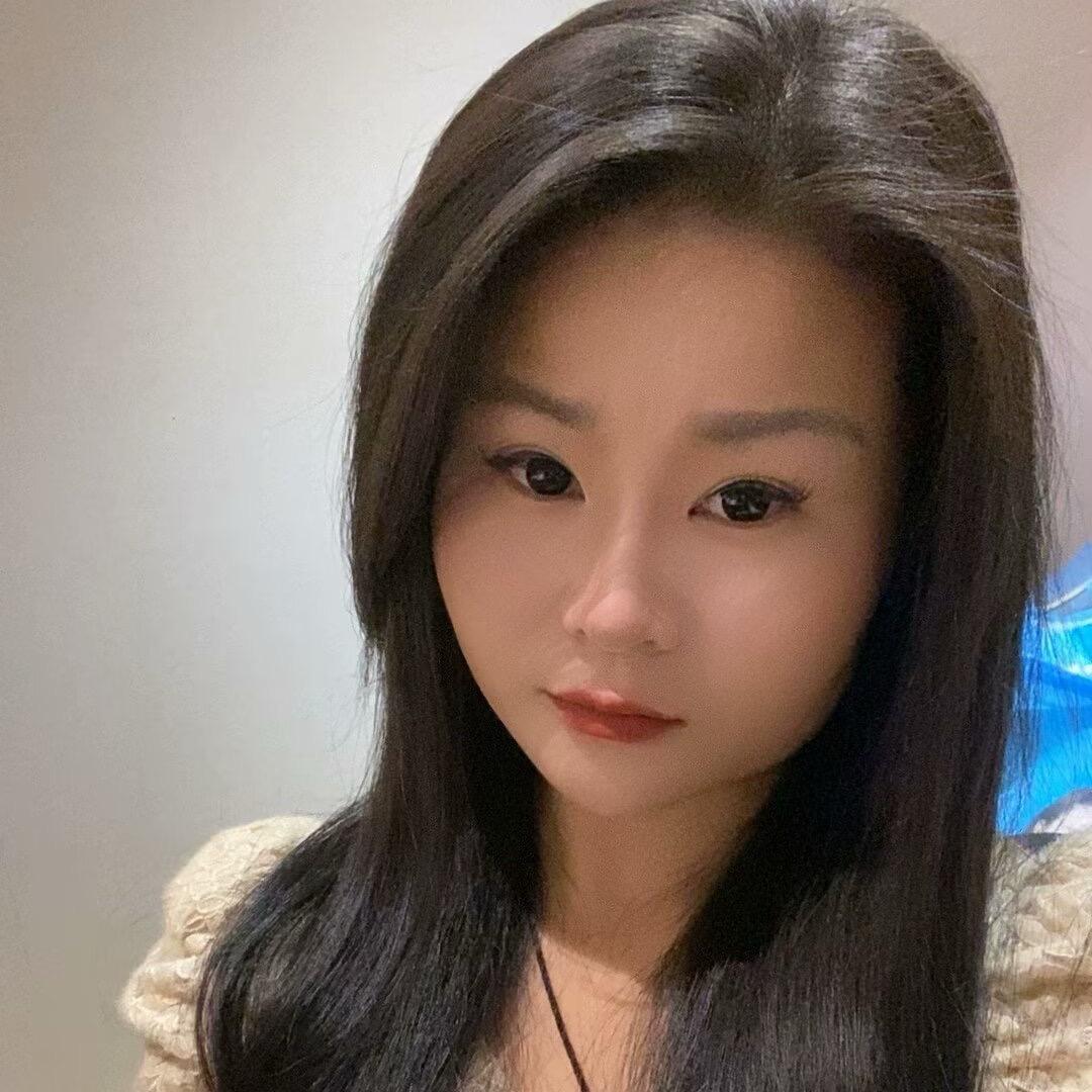 Amber（杨）