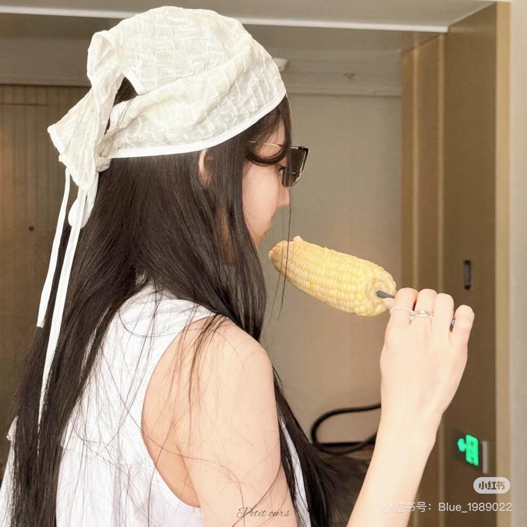 婷.