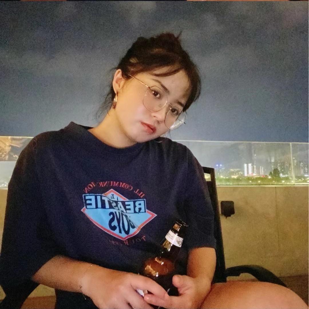 成都领泰坦克二手车